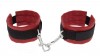 Красно-чёрные полиуретановые наручники Luxurious Handcuffs фото 1 — pink-kiss