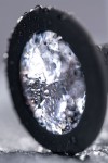 Черная анальная втулка с прозрачным стразом - 7,2 см. фото 11 — pink-kiss