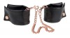 Черные мягкие наручники Entice French Cuffs с цепью фото 1 — pink-kiss