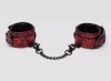 Красно-черные наручники Reversible Faux Leather Wrist Cuffs фото 2 — pink-kiss