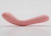 Розовый изогнутый вибратор Iroha Mai Toki - 17,4 см. фото 2 — pink-kiss