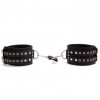 Широкие чёрные кожаные наручники фото 2 — pink-kiss