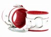 Бело-красные кожаные наручники с кольцом фото 1 — pink-kiss