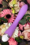 Фиолетовый вибратор Lantana - 22 см. фото 14 — pink-kiss