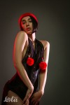 Зажимы на соски Angelic с красными меховыми шариками фото 3 — pink-kiss