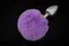 Маленькая серебристая пробка с пушистым фиолетовым хвостиком фото 1 — pink-kiss