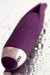 Фиолетовый клиторальный вибростимулятор FLO - 18,5 см. фото 13 — pink-kiss