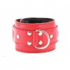 Красные кожаные наручники с меховым подкладом фото 4 — pink-kiss