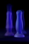 Голубая, светящаяся в темноте анальная втулка Kyle Glow - 10 см. фото 13 — pink-kiss