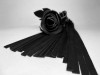 Черная замшевая плеть с лаковой розой в рукояти - 40 см. фото 1 — pink-kiss