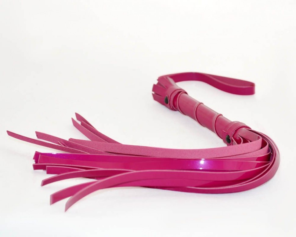 Розовая лаковая плеть из искусственной кожи - 40 см. фото 1 — pink-kiss